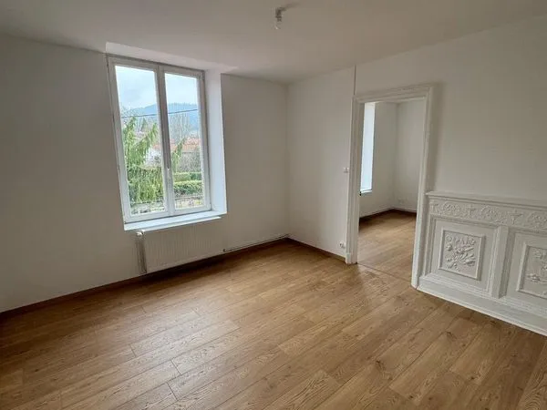 INVEST LOCATIF - Rentabilité brute 10%- Appartement rénové