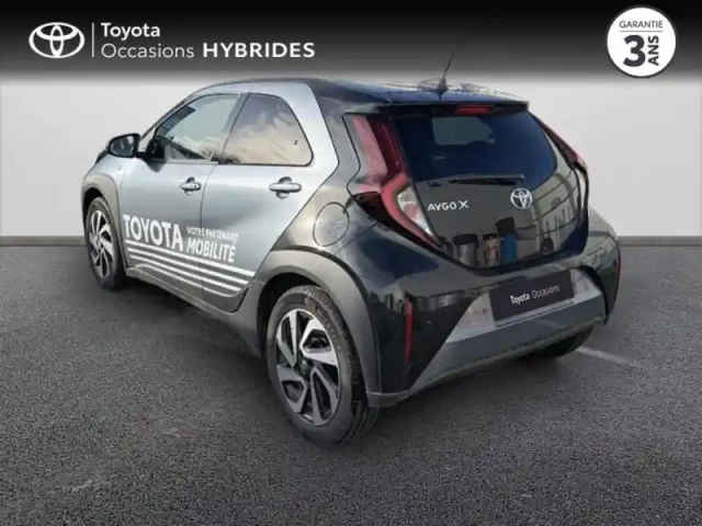 Toyota Aygo X 1.0 vvt-i 72ch design my24 — photo 2