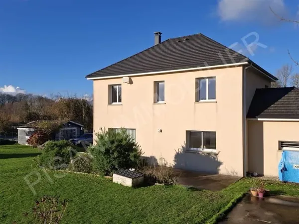 Maison 6 pièces 165 m²