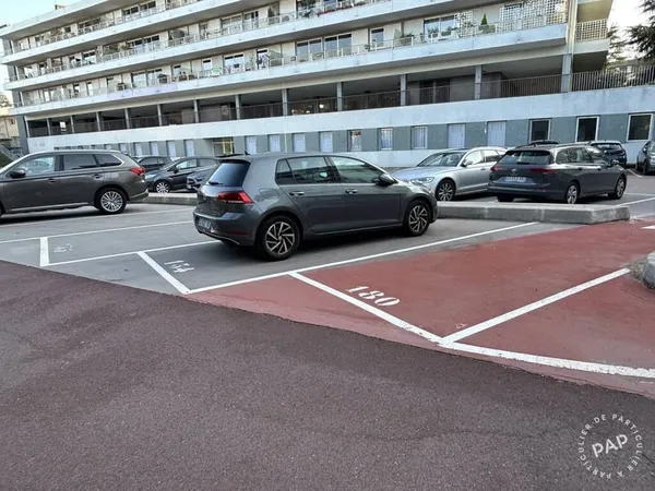 Garage et parking Vente Rueil-Malmaison 9800€