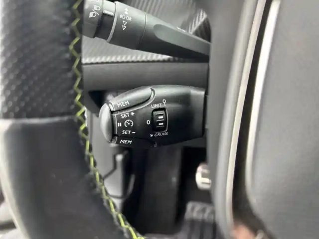Peugeot 2008 puretech 130 s&amp;s bvm6 — photo 20