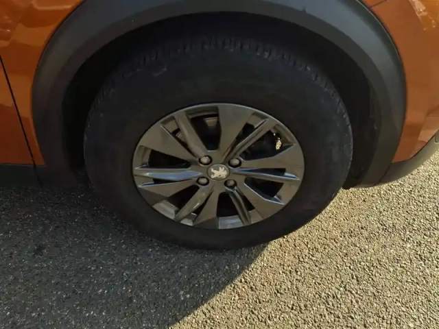 Peugeot 2008 puretech 100 s&amp;s bvm6 — photo 51