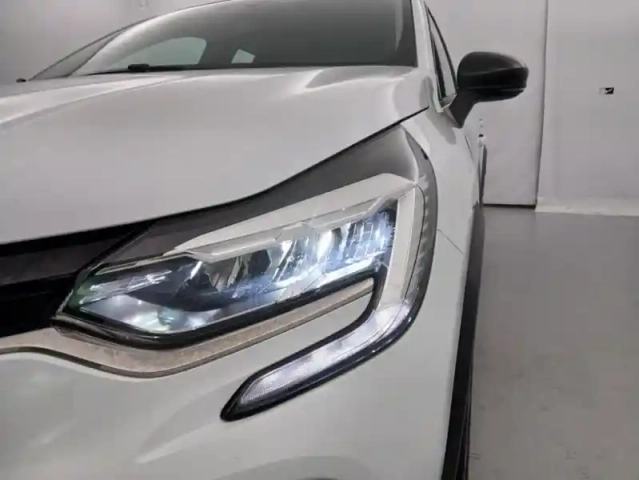 Renault Captur e-tech 145 - 21 business — photo 18