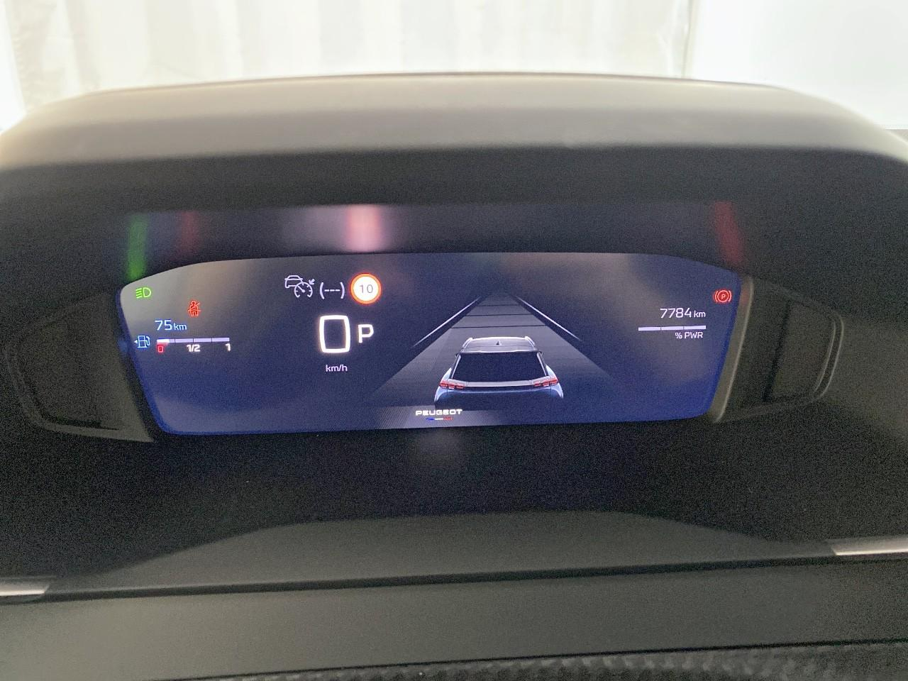 Peugeot 2008 hybrid 145 ch e-dcs6 allure — photo 13