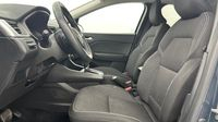 Renault Captur 1.3 TCe mild hybrid 140ch Evolution EDC — photo 9