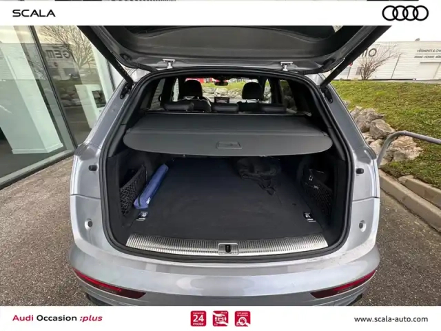 Audi Q5 55 tfsie 367 s tronic 7 quattro — photo 19