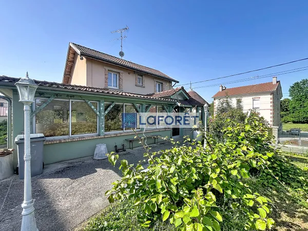 Maison 6 pièces 198 m²