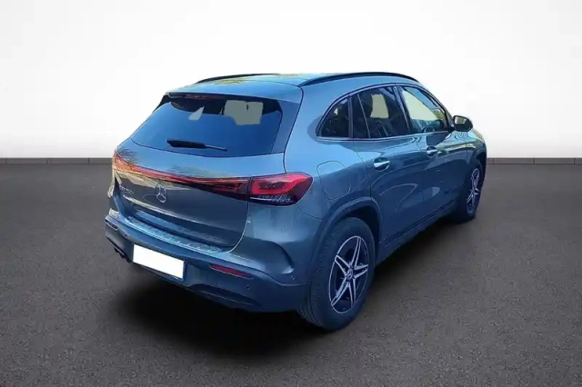 Mercedes Eqa 250+ — photo 6
