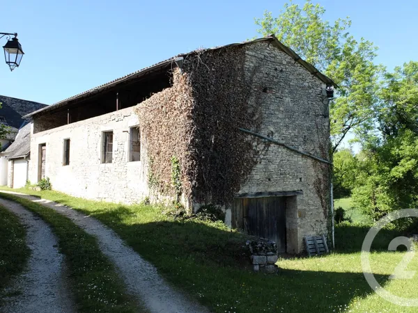 Maison 2 pièces 160 m²