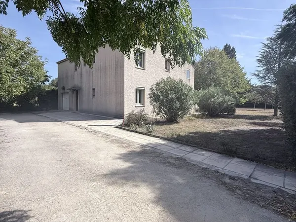 Maison 4 pièces 130 m²