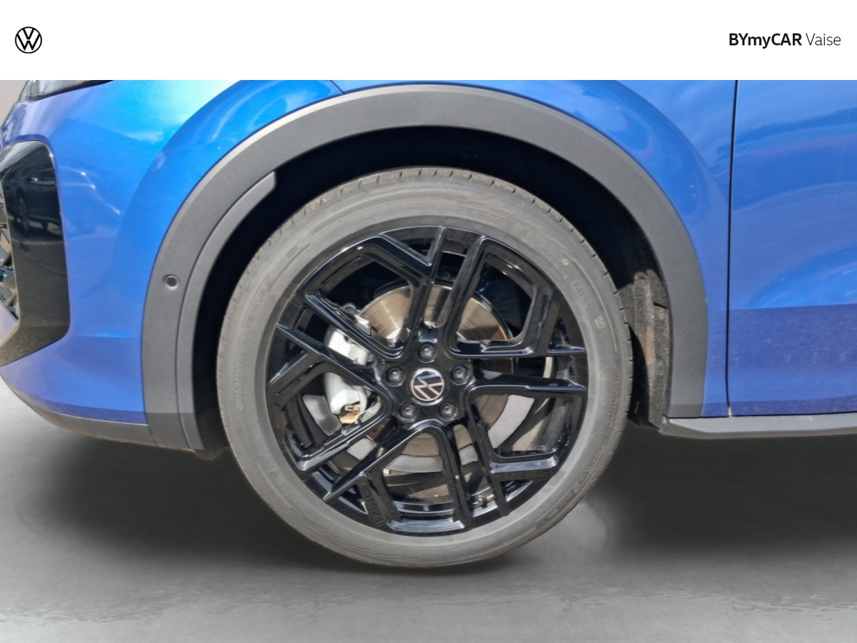 Volkswagen T-Roc 1.5 eTSI EVO2 Hybrid 150 ch DSG7 — photo 13