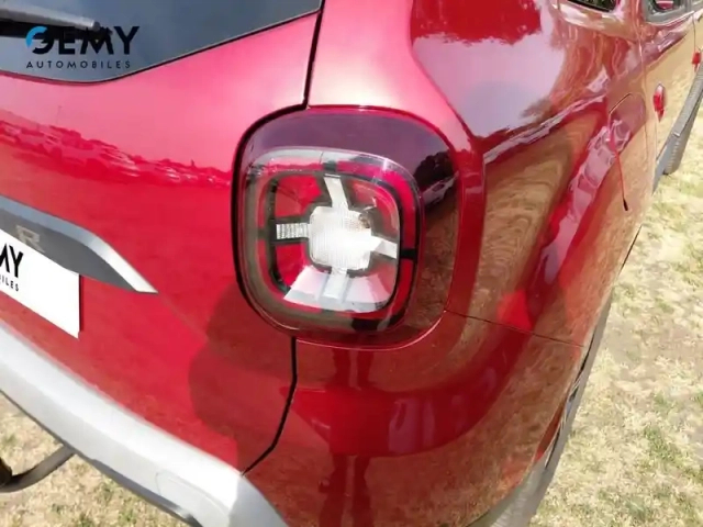 Dacia Duster blue dci 115 4x2 — photo 12