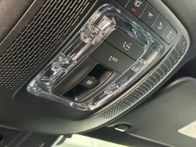 Mercedes Gla 250 e amg line — photo 58