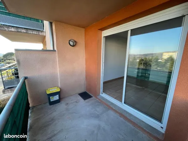 Studio 1 pièce 31 m²