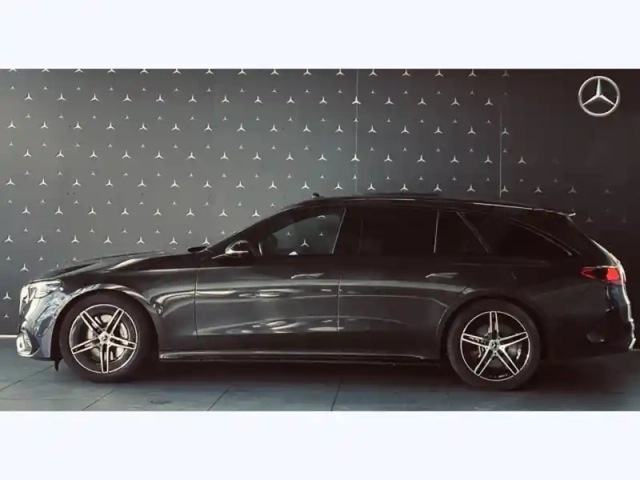 Mercedes Cla sse e 300 e hybrid eq amg l — photo 22