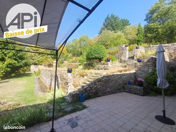Propriété 9 pièces 374 m²