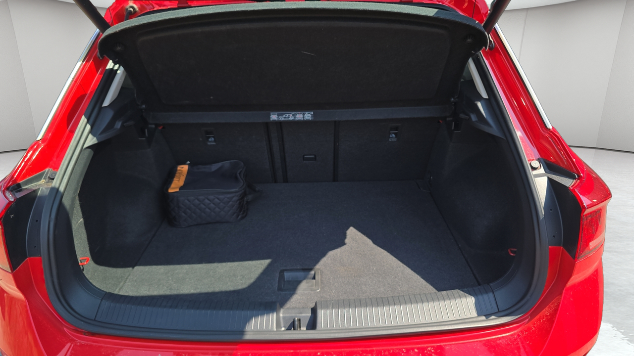 Volkswagen T-Roc 1.5 TSI 150 EVO Start/Stop DSG7 — photo 14