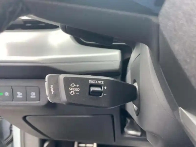 Audi Q3 sb e hybrid 272 ch s tronic 6 — photo 6