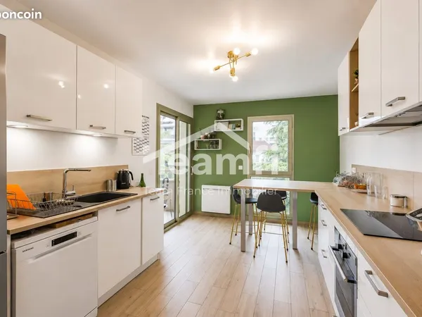 Appartement 6 pièces 137 m²