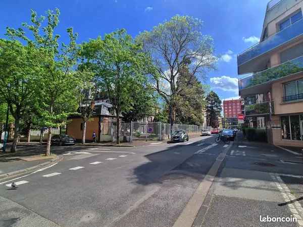 Parking/box 10 m² Clermont-Ferrand