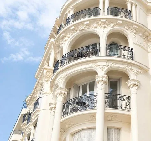 Appartement 5 pièces 230 m²