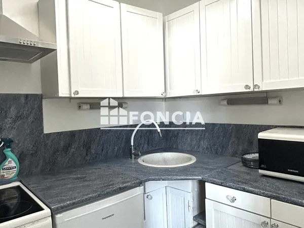 Appartement Location Paris 1p 33m² 1140€