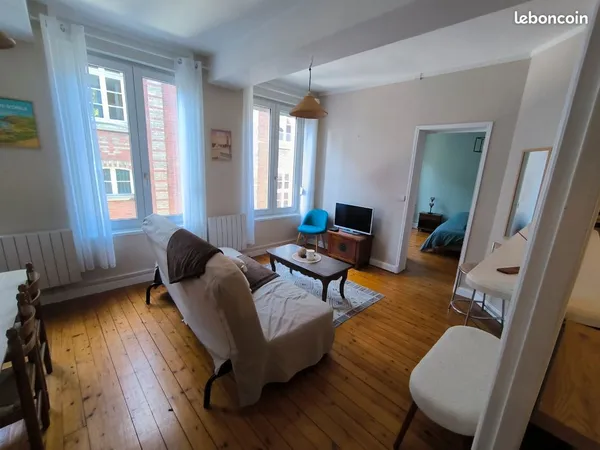 T2 MEUBLÉ 53 m² - HYPERCENTRE-VILLE D'ARRAS -