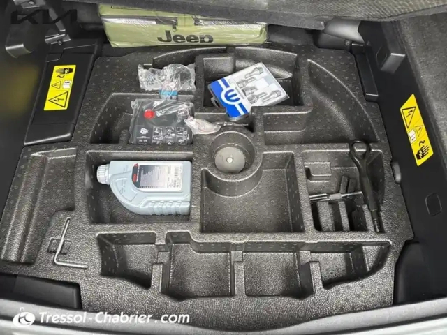 Jeep Compass 1.3 phev t4 190 ch 4xe eawd night eagle — photo 27