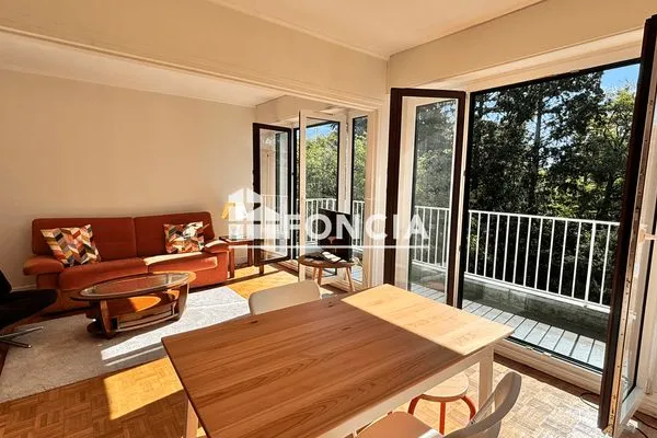 Appartement 4 pièces 70 m²