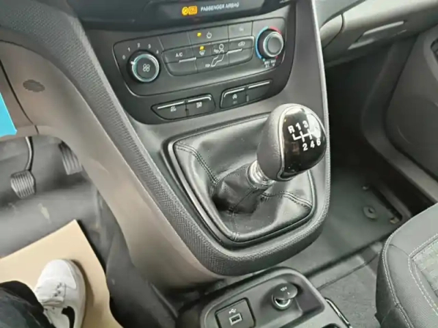 Ford Transit Connect fourgonnette l1 1.0e 100ch trend — photo 8