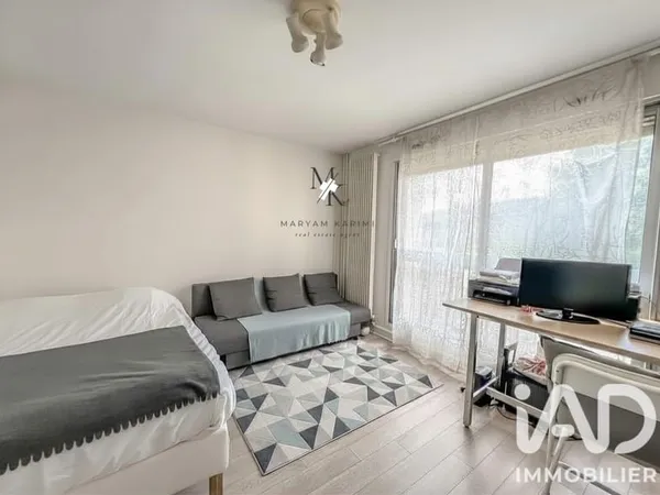 Studio 1 pièce 28 m²