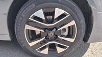 Peugeot 208 1.2 Hybrid 136ch Allure e-DCS6 — photo 24