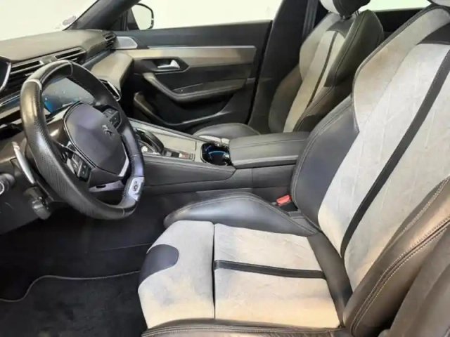 Peugeot 508 hybrid 225 gt e-eat8 toit pano / alcantara / focal / hayon elec / attelage — photo 9