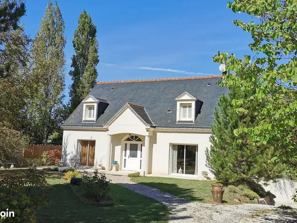 A savonnières, belle maison contemporaine très lumineuse de 156 m² - Beaux volumes - terrain clos et
