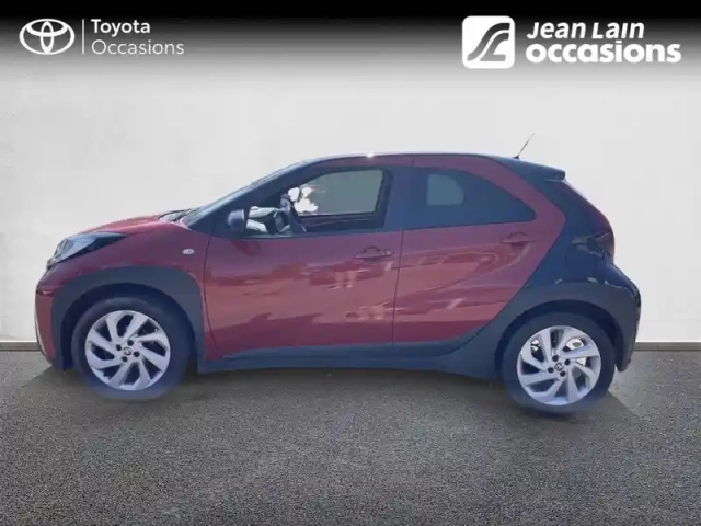 Toyota Aygo X 1.0 vvt-i 72 — photo 8
