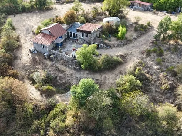 Charmante maison de loisirs à vendre JAS (42)