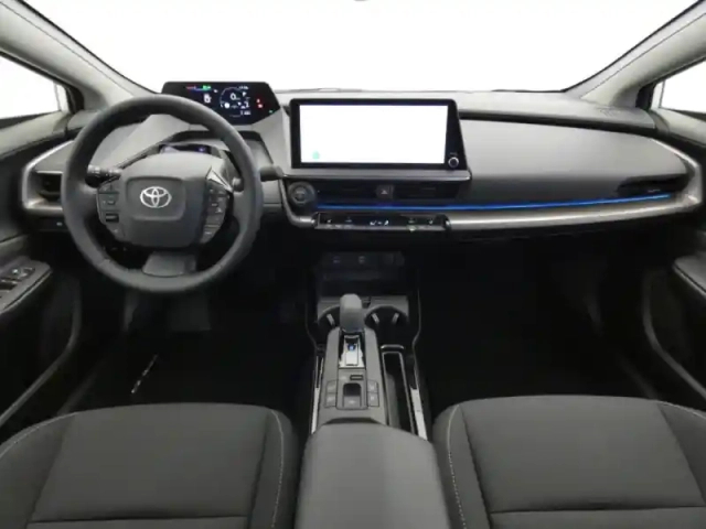 Toyota Prius hybride rechargeable 223ch design — photo 12