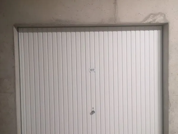 Loue garage box