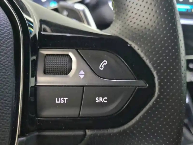 Peugeot 2008 puretech 155 s&amp;s eat8 — photo 32