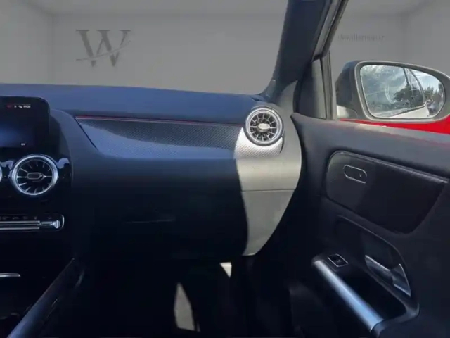 Mercedes Gla 250 e hybrid eq amg line — photo 15
