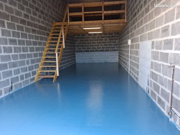 Grand box 80m2