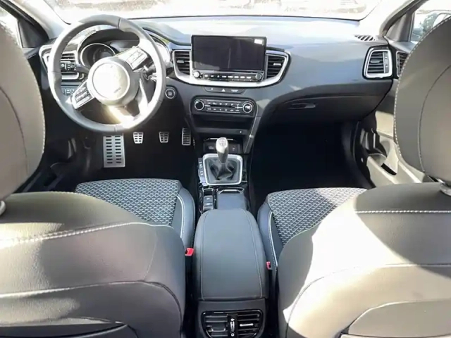 Kia Xceed 1.6 crdi 136 ch isg mhev ibvm6 — photo 5