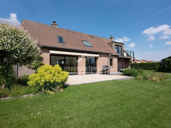 Maison 5 pièces 165 m²