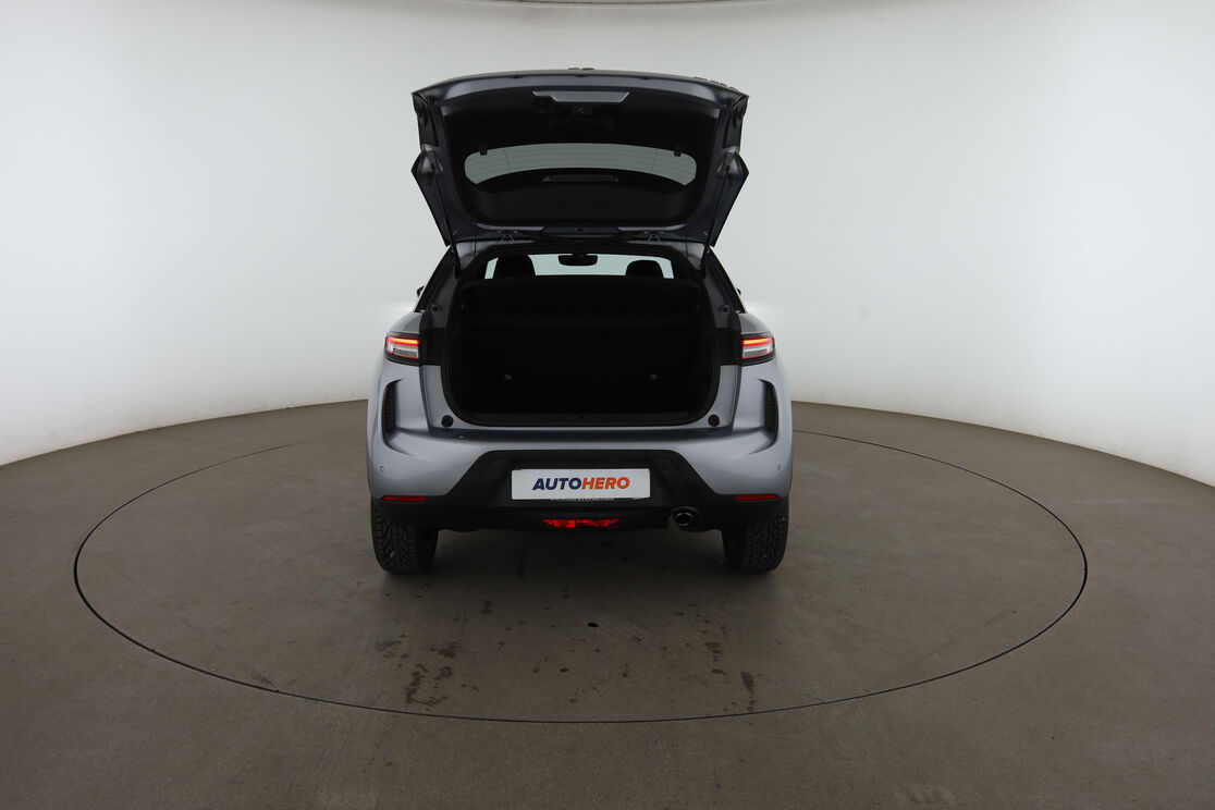 DS Automobiles DS3 Crossback 1.5 Blue-HDi Performance Line + Automatique — photo 15
