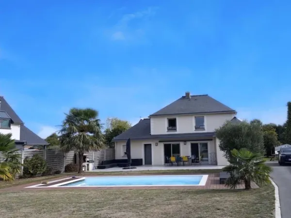 Maison 8 pièces 183 m²
