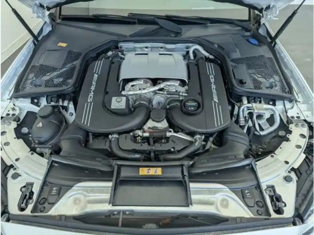 Mercedes Classe C 63 s amg — photo 49