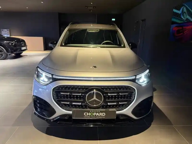 Mercedes Glb 200 — photo 21