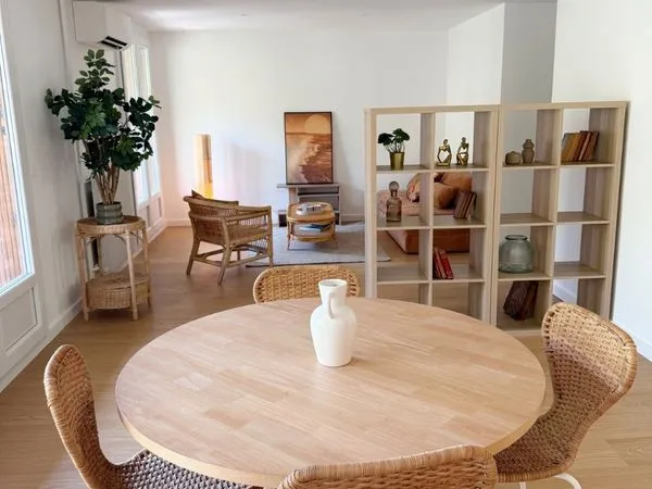 T3 de 80m2 rénové / Box fermé / proche centre ville