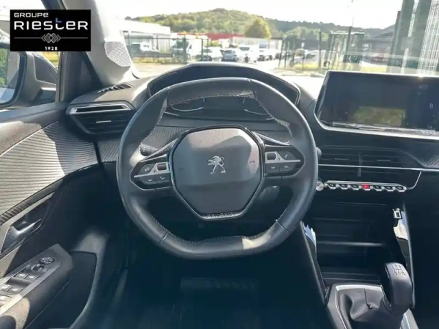 Peugeot 208 puretech 75 s&amp;s bvm5 — photo 9