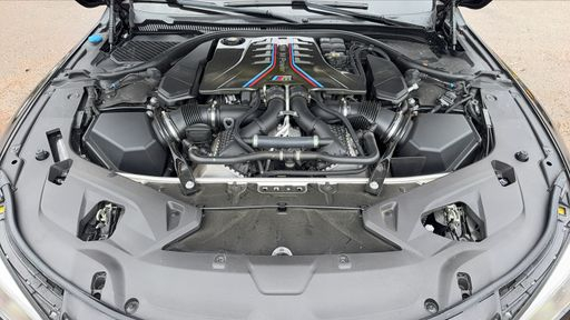 BMW M8 GRAN Coupe Xdrive 625 V8 BVA8 - Competition – 2021 – 79890 km – Essence – Boîte Automatique — photo 49